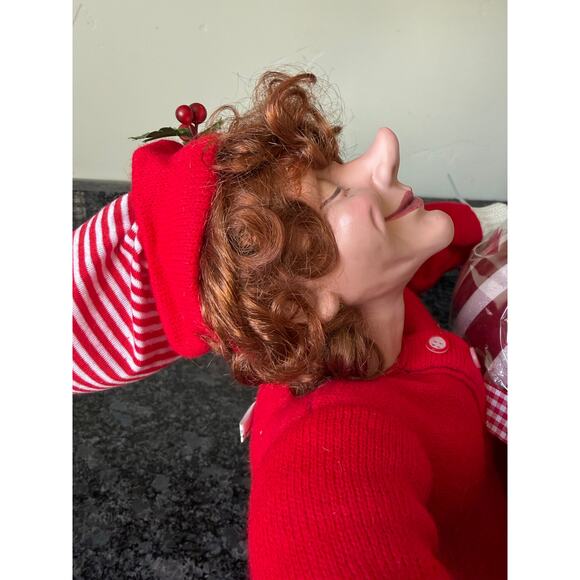 Vintage Rare Christmas Sitting Porcelain Shelf Elf with Bear & Candy Collectible - Picture 11 of 14